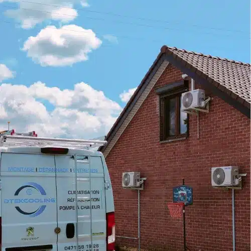 Camionnette DTEK Cooling sur un chantier d'installation
